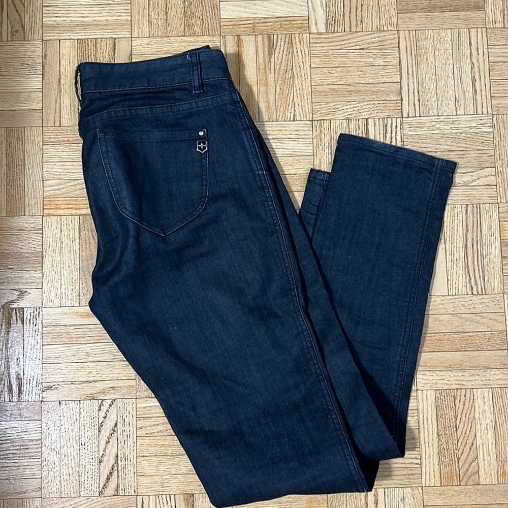 Victorinox Black jeans